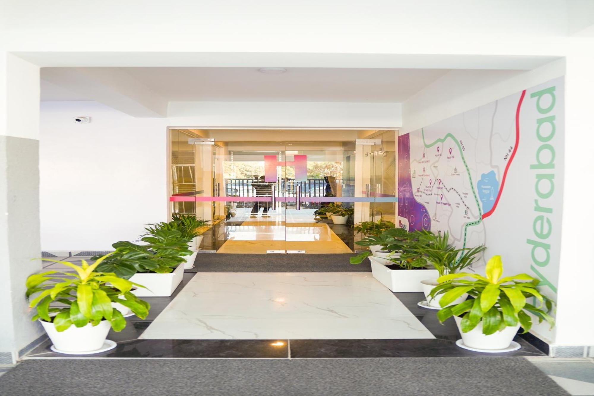Housr 78 Madhapur Hitech City Near Yashoda Hospital Hyderabad Ngoại thất bức ảnh